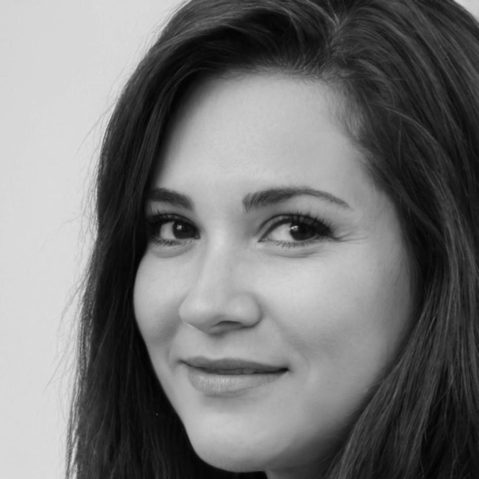 Portrait de Marie Dubois, formatrice en gestion budgétaire
